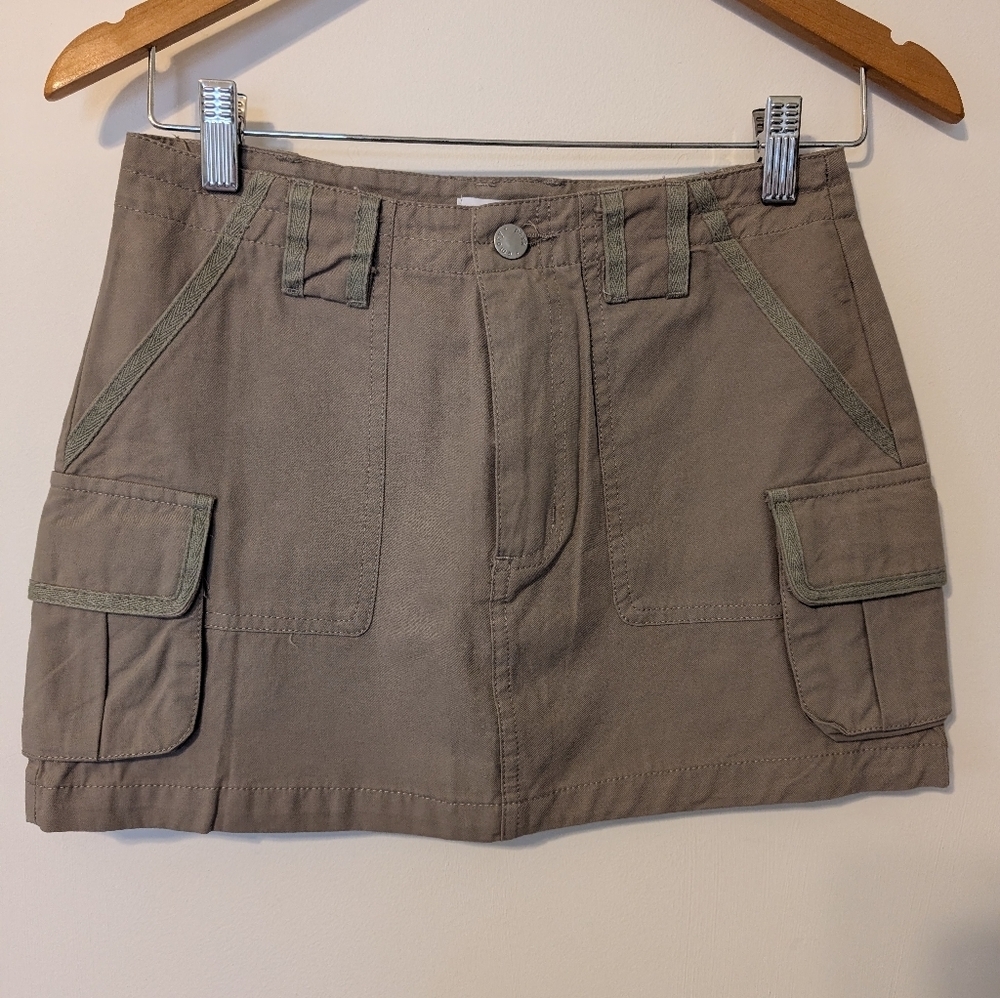 NWT Cargo Skirt